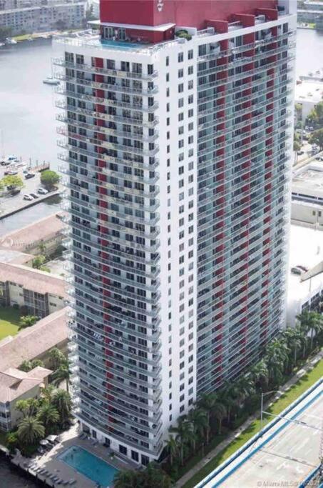 Beachwalk 1B 1B Incredible View Apartment 14 A Hallandale Beach Exterior photo
